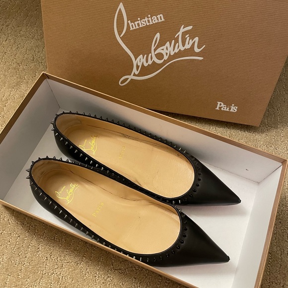 Christian Louboutin Shoes - Madmonica Christian Louboutin Flats